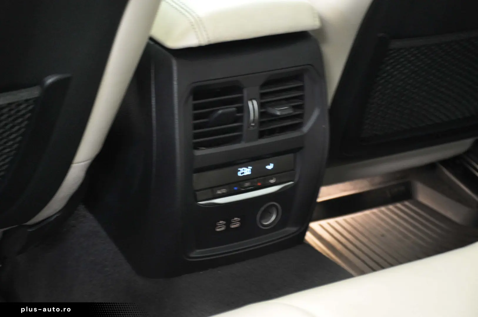 Stoc BMW 330E M pack HeadUp Laser 360gr Camera