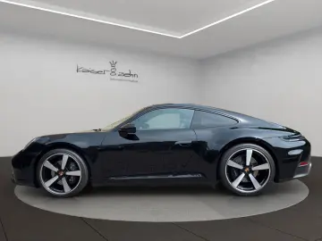 PORSCHE 911 992.2 Carrera PanoDach SportAGA Sport-Chrono
