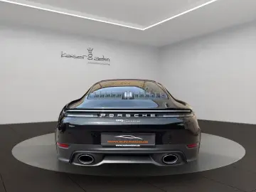 PORSCHE 911 992.2 Carrera PanoDach SportAGA Sport-Chrono