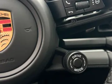 PORSCHE Panamera 4 E-Hybrid BOSE PANO Soft-Close