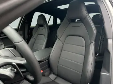 PORSCHE Panamera 4 E-Hybrid BOSE PANO Soft-Close