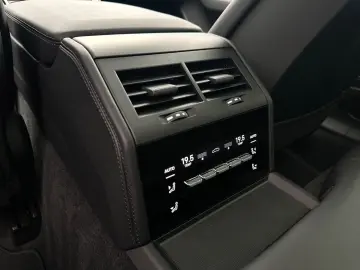 PORSCHE Panamera 4 E-Hybrid BOSE PANO Soft-Close