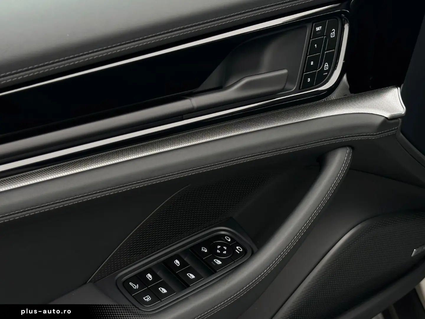 PORSCHE Panamera 4 E-Hybrid BOSE PANO Soft-Close
