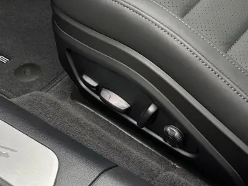PORSCHE Panamera 4 E-Hybrid BOSE PANO Soft-Close