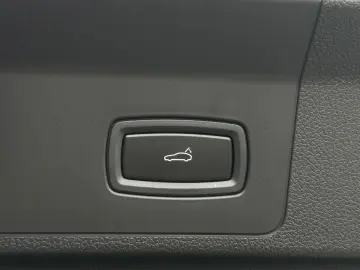 PORSCHE Panamera 4 E-Hybrid BOSE PANO Soft-Close