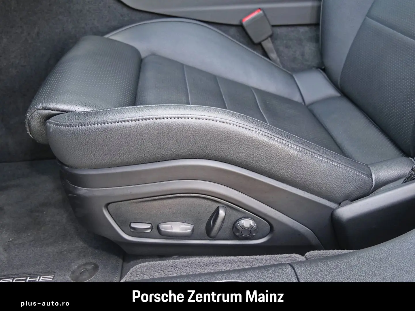 PORSCHE Panamera 4 E-Hybrid HA-Lenkung HeadUp Sportabgas