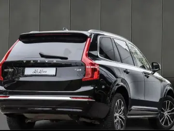 VOLVO XC90 T8 AWD Core NP 87.670 - AHK 20'LMF HK