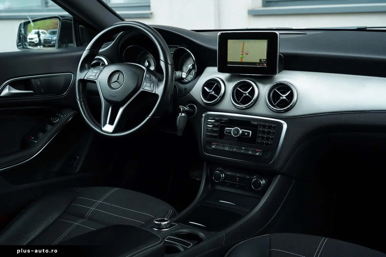 MERCEDES-BENZ CLA 2015 — imagine 8