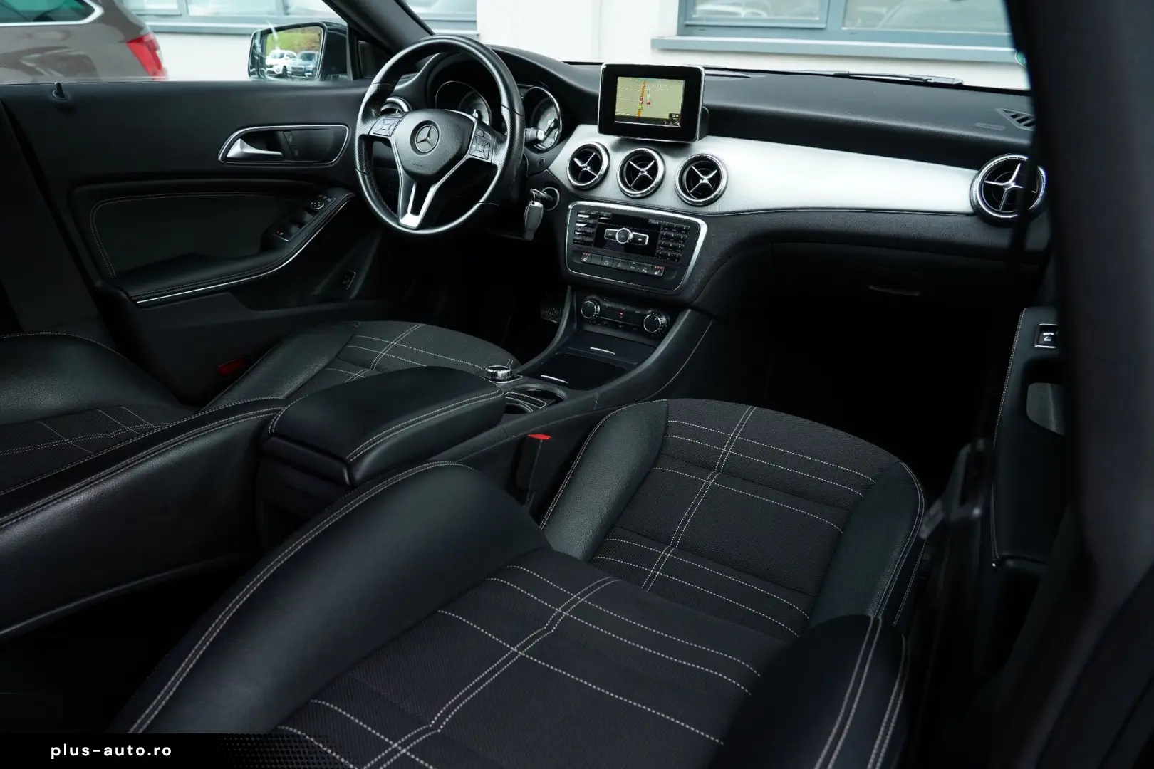 MERCEDES-BENZ CLA 2015 — imagine 13