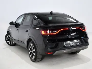 Renault Arkana E-TECH 145 BUSINESS
