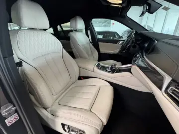 BMW X6 M50 i A 22'' Pano AHK H K Leder Par&hellip;