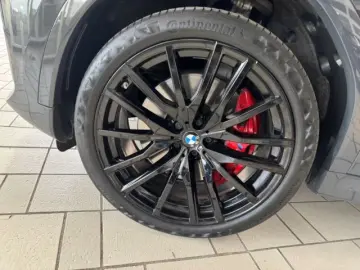 BMW X6 M50 i A 22'' Pano AHK H K Leder Par&hellip;