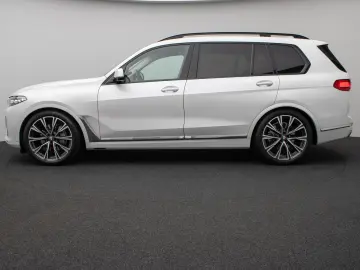 BMW X7 xD40d  Panorama Kamera HUD DAB H K SoftCl AHK