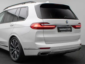 BMW X7 xD40d  Panorama Kamera HUD DAB H K SoftCl AHK