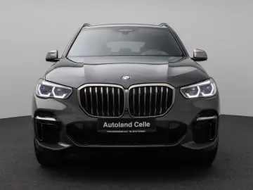 BMW X5 M50i Panorama 360 Laser HUD DAB B&W Massage