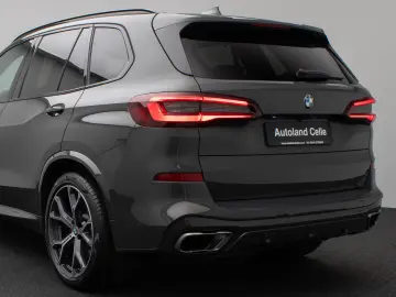 BMW X5 M50i Panorama 360 Laser HUD DAB B&W Massage