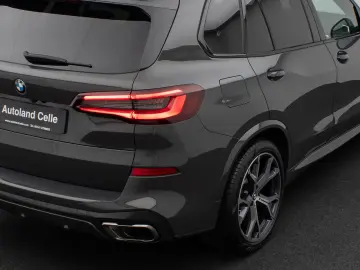 BMW X5 M50i Panorama 360 Laser HUD DAB B&W Massage