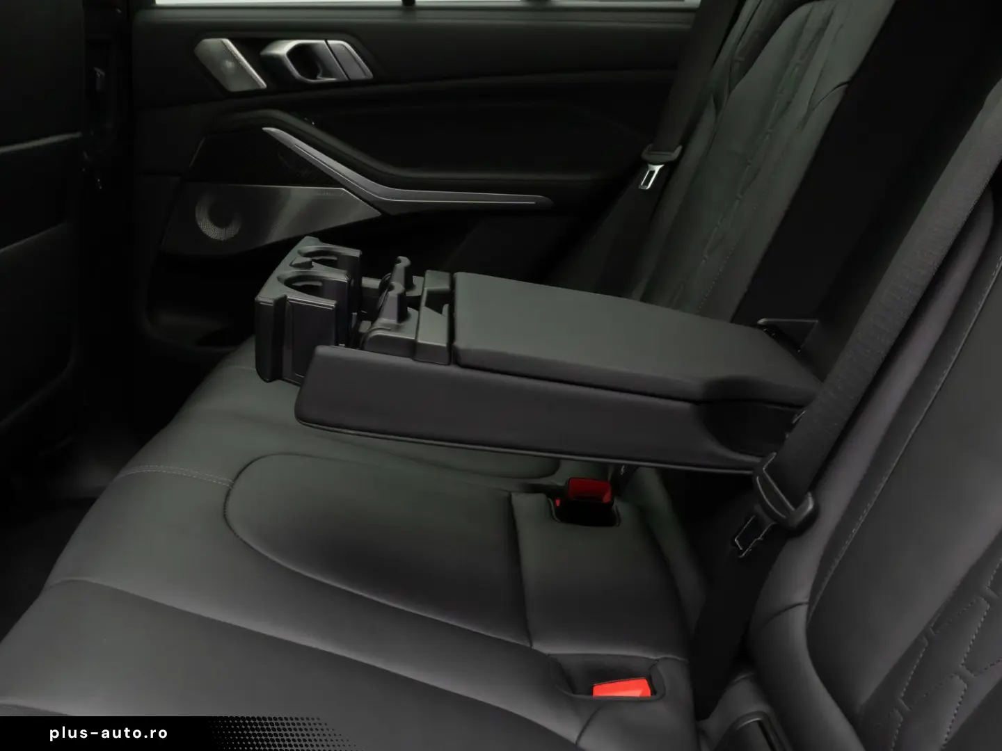 BMW X5 M50i Panorama 360 Laser HUD DAB B&W Massage