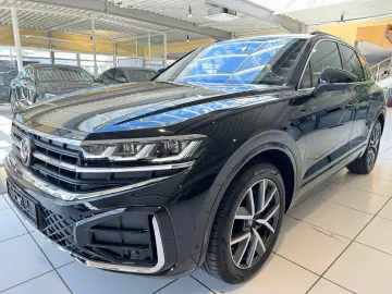 VW Touareg 3.0TDI 4M R-Line Panor AHK ACC HUD StHei
