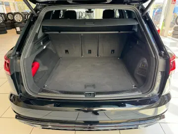 VW Touareg 3.0TDI 4M R-Line Panor AHK ACC HUD StHei