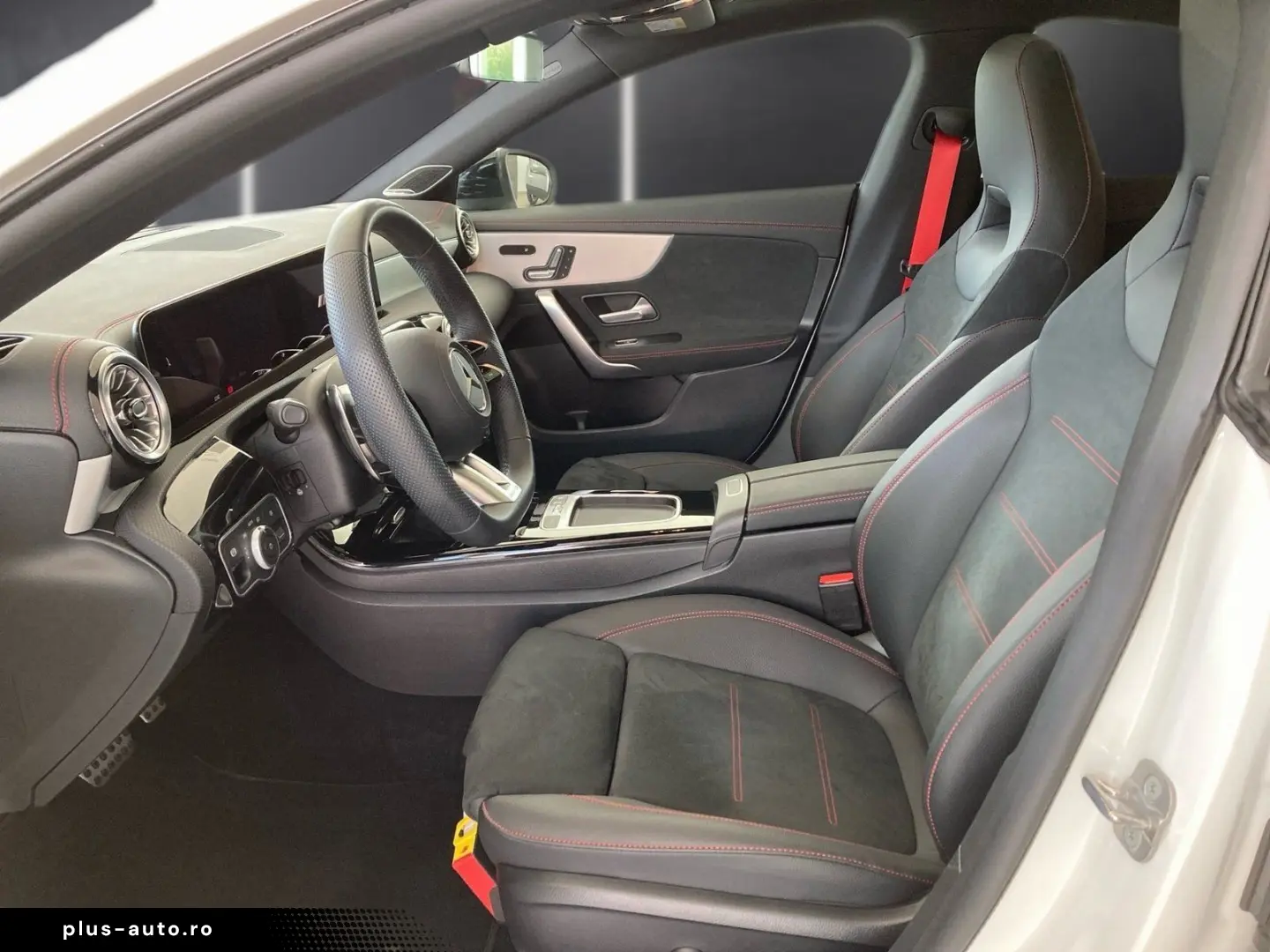 MERCEDES-BENZ CLA 35 AMG 4M Aero Pano HUD Burm STDHZ&hellip;