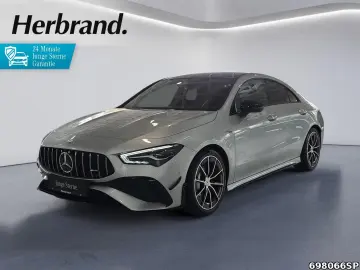 MERCEDES-BENZ CLA 35 AMG 4M Coupé Pano Burmester Aero Kamera