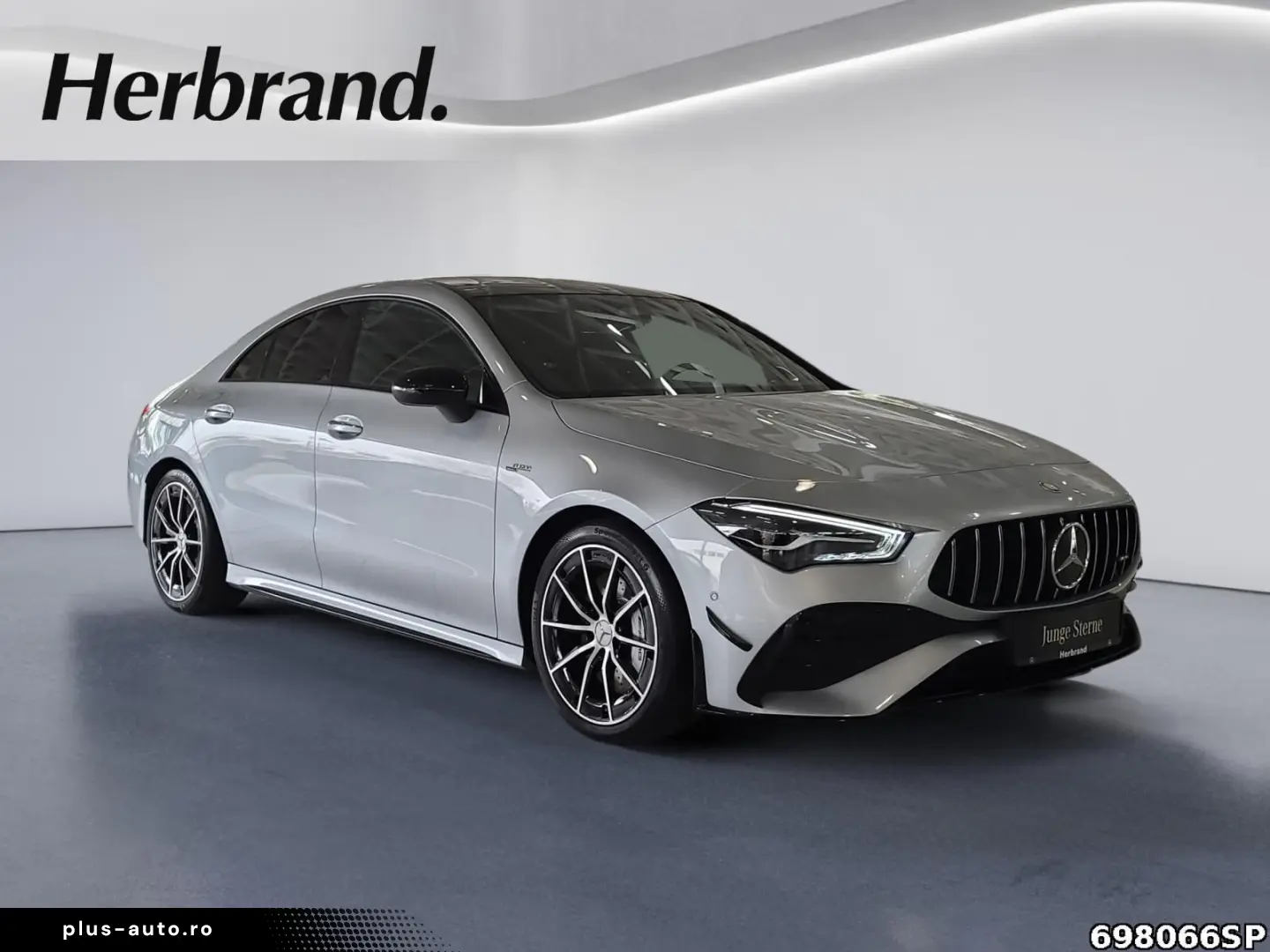 MERCEDES-BENZ CLA 35 AMG 4M Coupé Pano Burmester Aero Kamera
