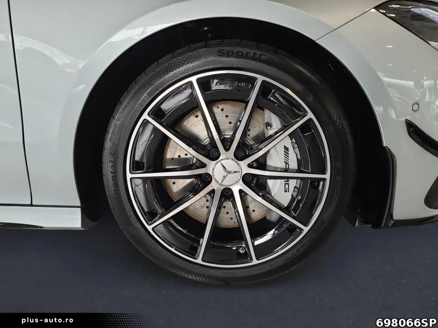 MERCEDES-BENZ CLA 35 AMG 4M Coupé Pano Burmester Aero Kamera