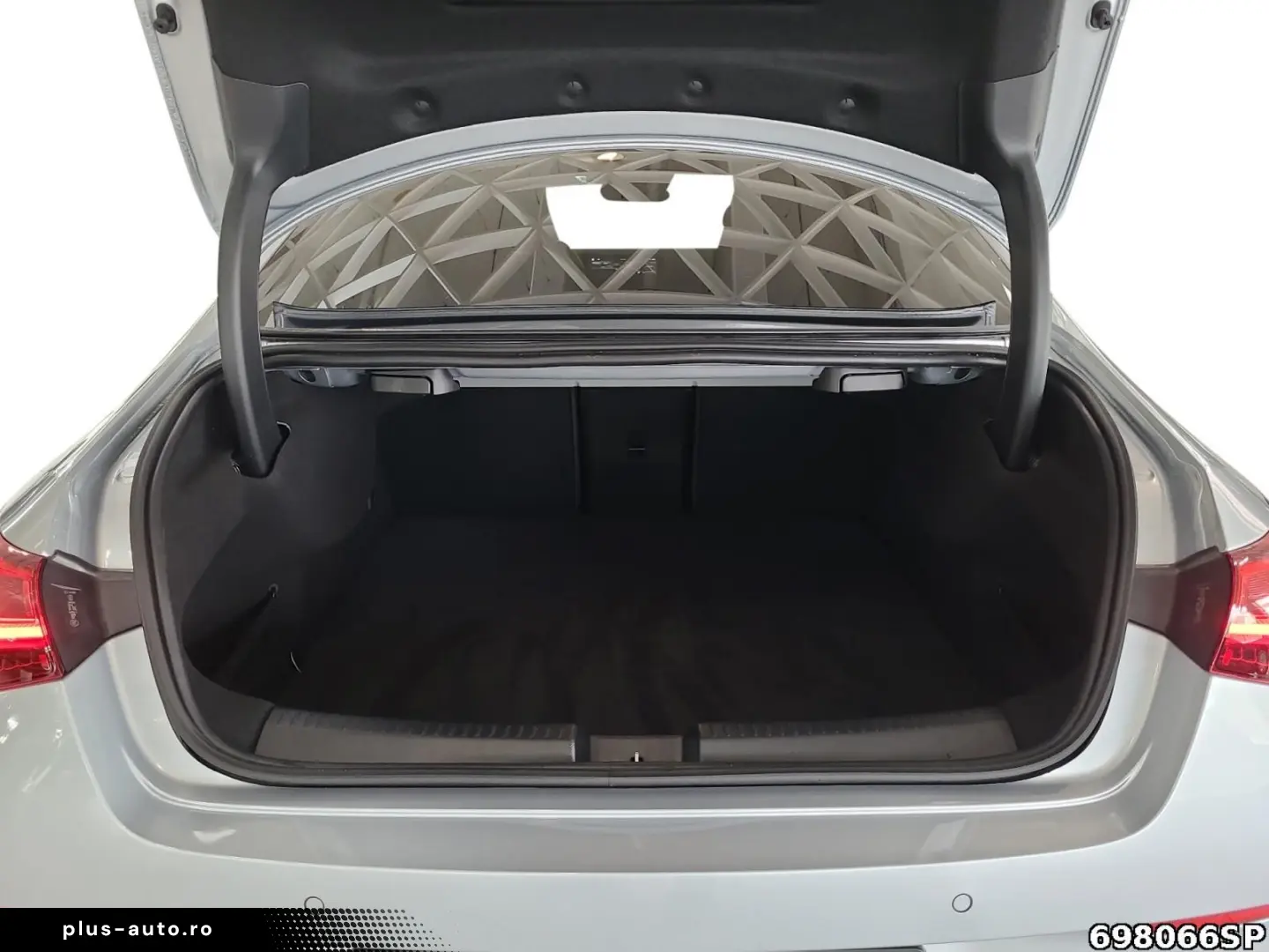 MERCEDES-BENZ CLA 35 AMG 4M Coupé Pano Burmester Aero Kamera