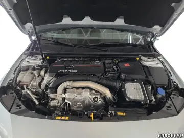 MERCEDES-BENZ CLA 35 AMG 4M Coupé Pano Burmester Aero Kamera