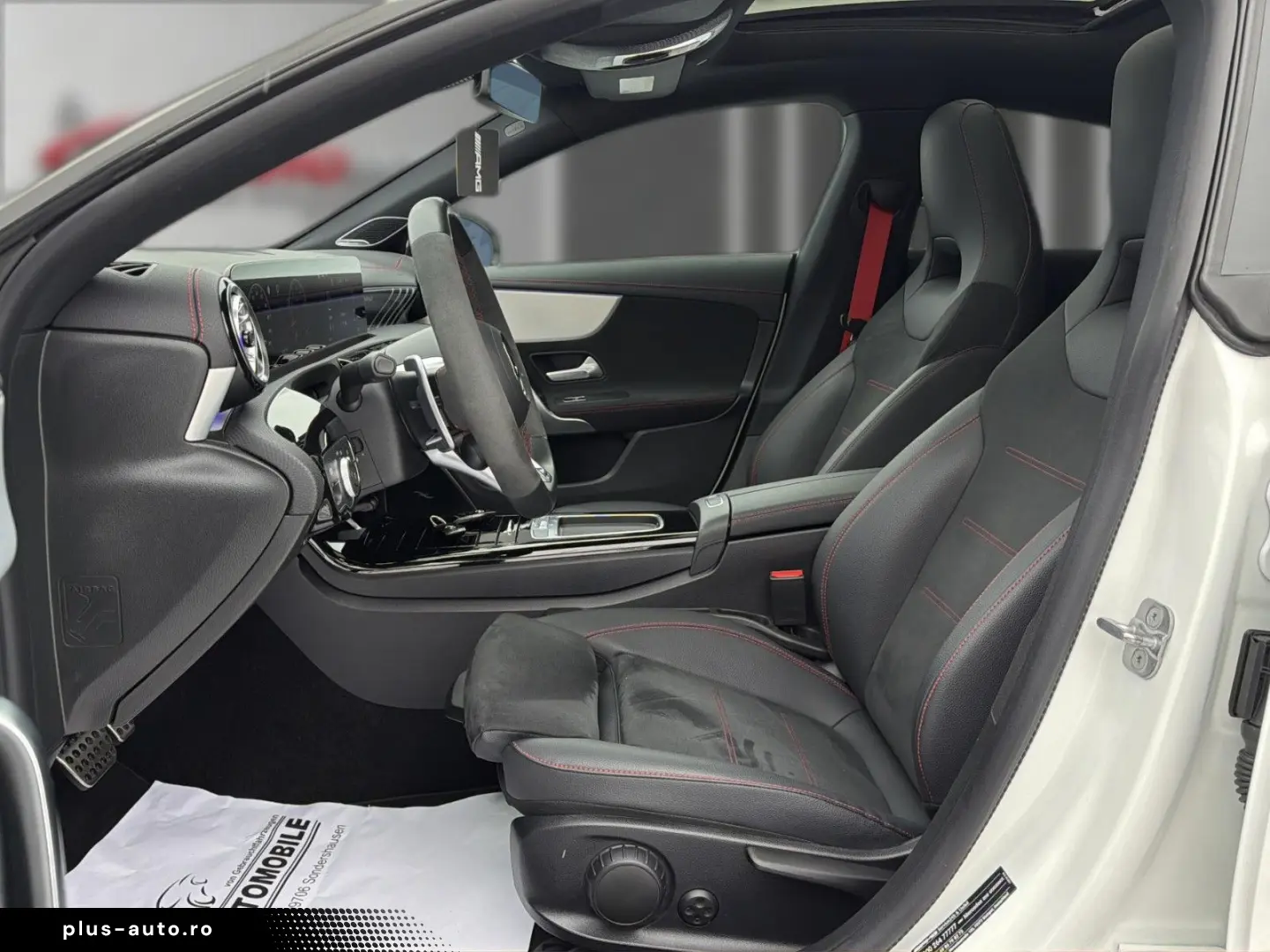 MERCEDES-BENZ CLA 35 AMG 4M AERO PANO DISTR. BURMESTE® NIGHT