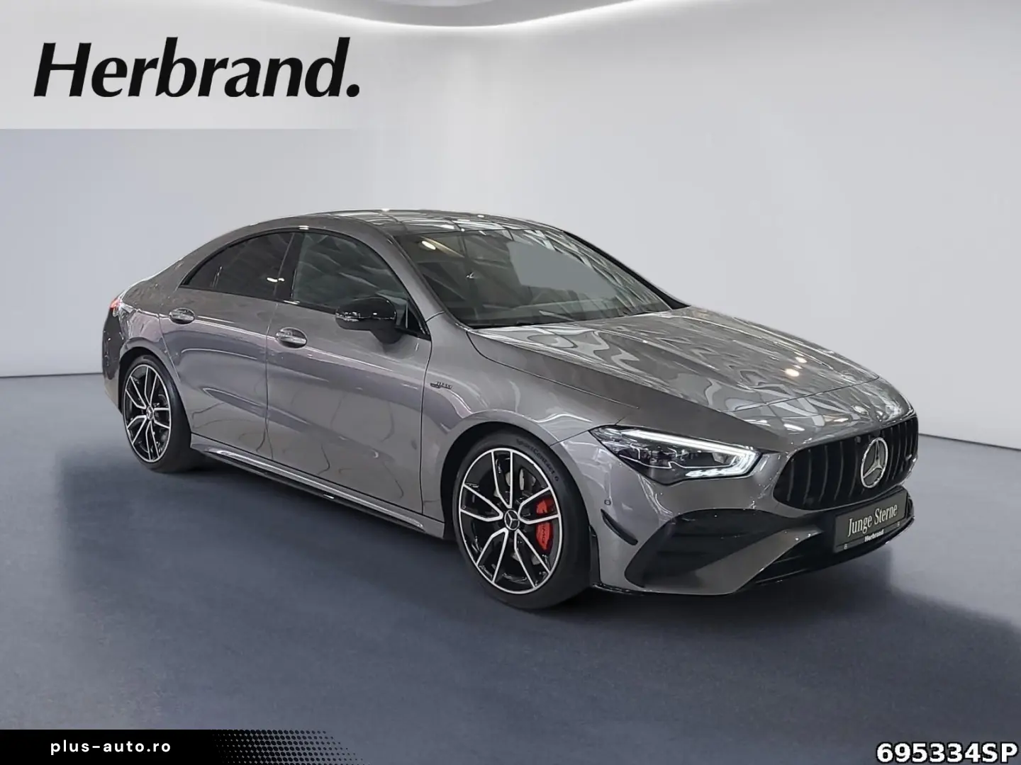 MERCEDES-BENZ CLA 35 AMG 4M  Aero Pano MULTIBEAM