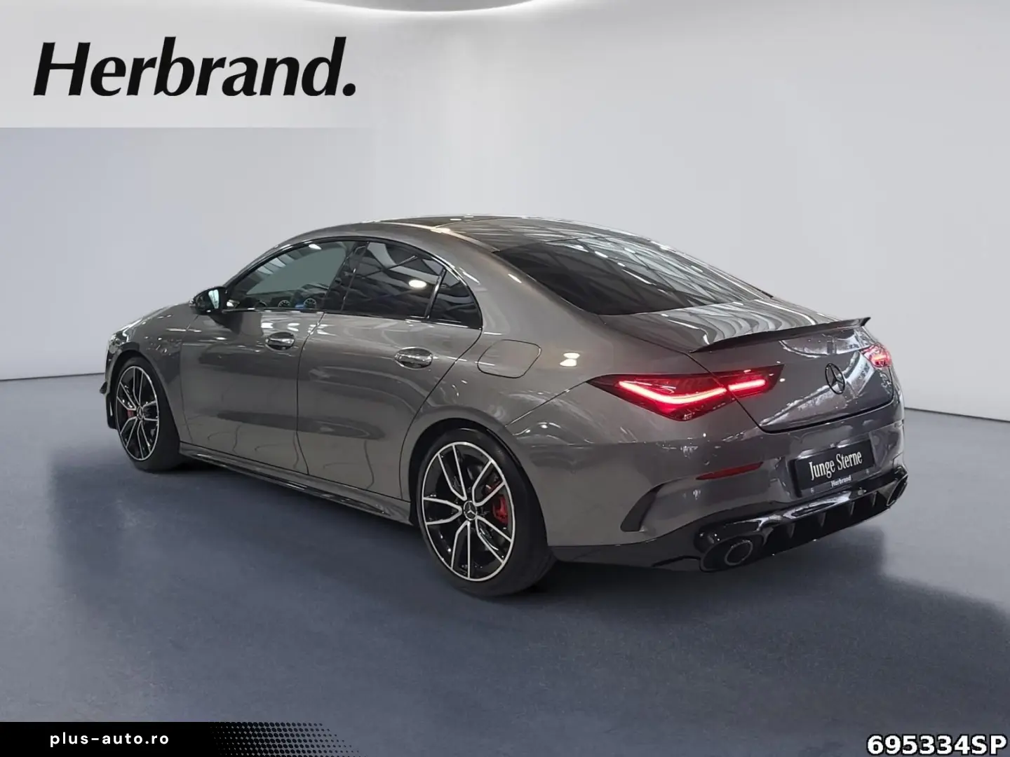 MERCEDES-BENZ CLA 35 AMG 4M  Aero Pano MULTIBEAM