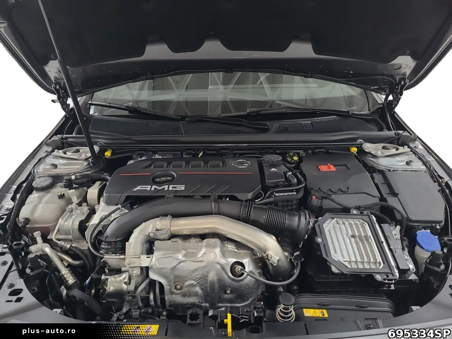 MERCEDES-BENZ CLA 35 AMG 4M  Aero Pano MULTIBEAM