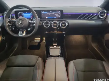 MERCEDES-BENZ CLA 35 AMG 4M  Aero Pano MULTIBEAM