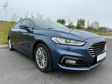 Ford Mondeo Titanium 4x4 - Unic proprietar
