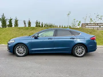 Ford Mondeo Titanium 4x4 - Unic proprietar