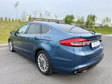 Ford Mondeo Titanium 4x4 - Unic proprietar