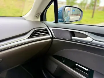 Ford Mondeo Titanium 4x4 - Unic proprietar