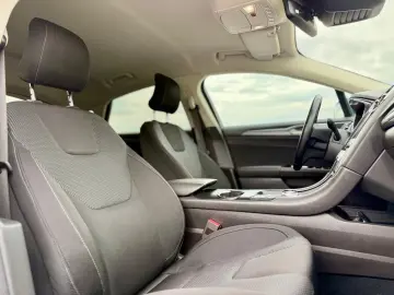 Ford Mondeo Titanium 4x4 - Unic proprietar