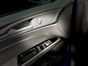 Ford Mondeo Titanium 4x4 - Unic proprietar