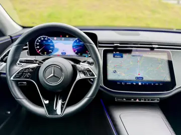 Mercedes-Benz E 200 4matic