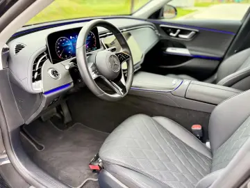 Mercedes-Benz E 200 4matic