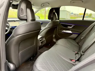 Mercedes-Benz E 200 4matic