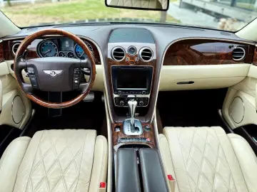 Bentley Flying- Spur 6.0 W12