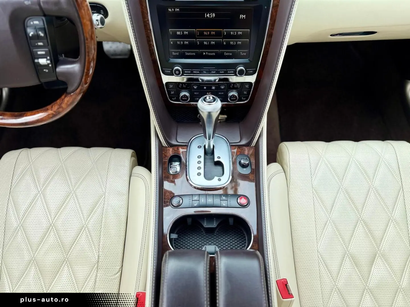 Bentley Flying- Spur 6.0 W12