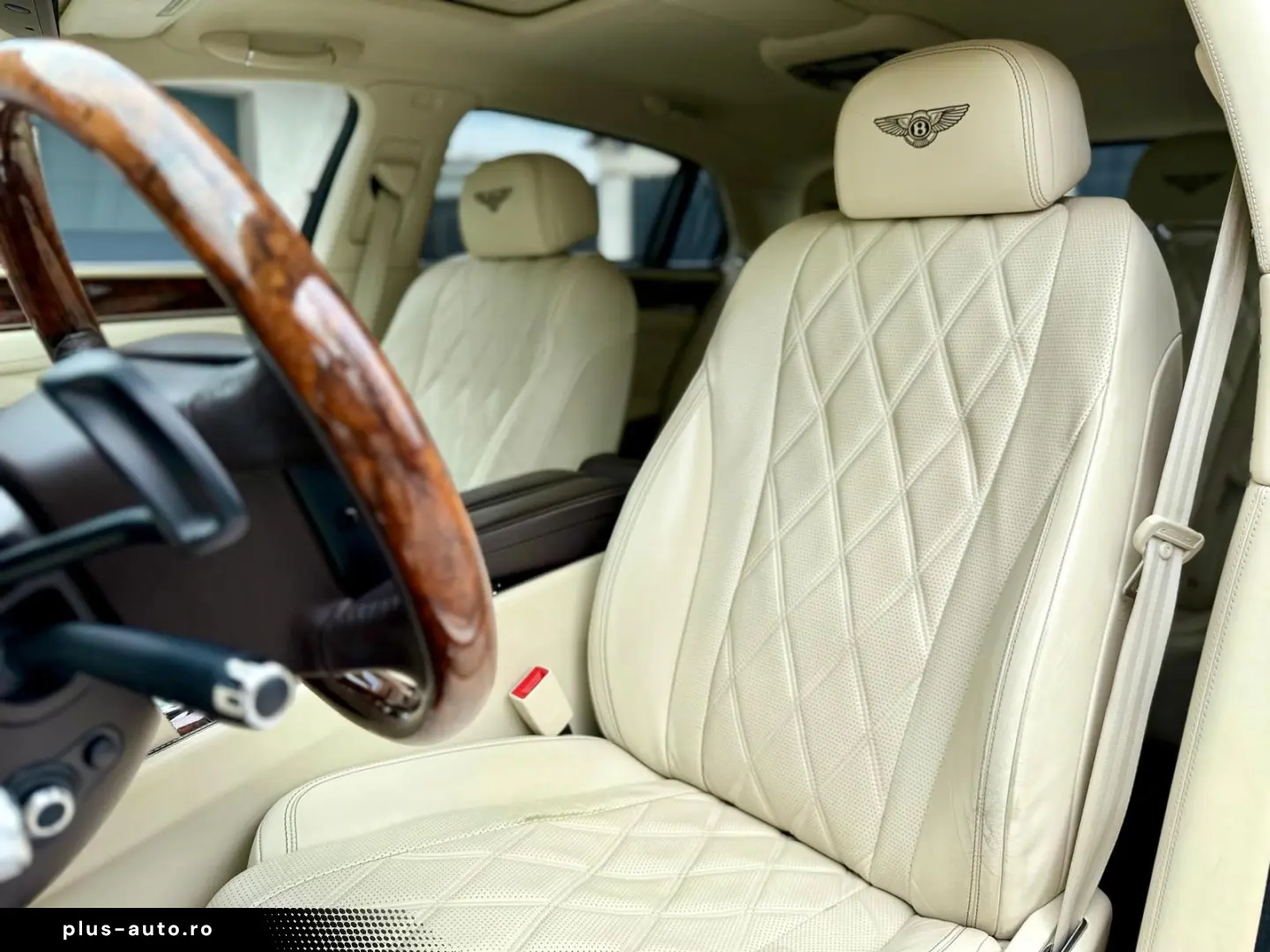 Bentley Flying- Spur 6.0 W12