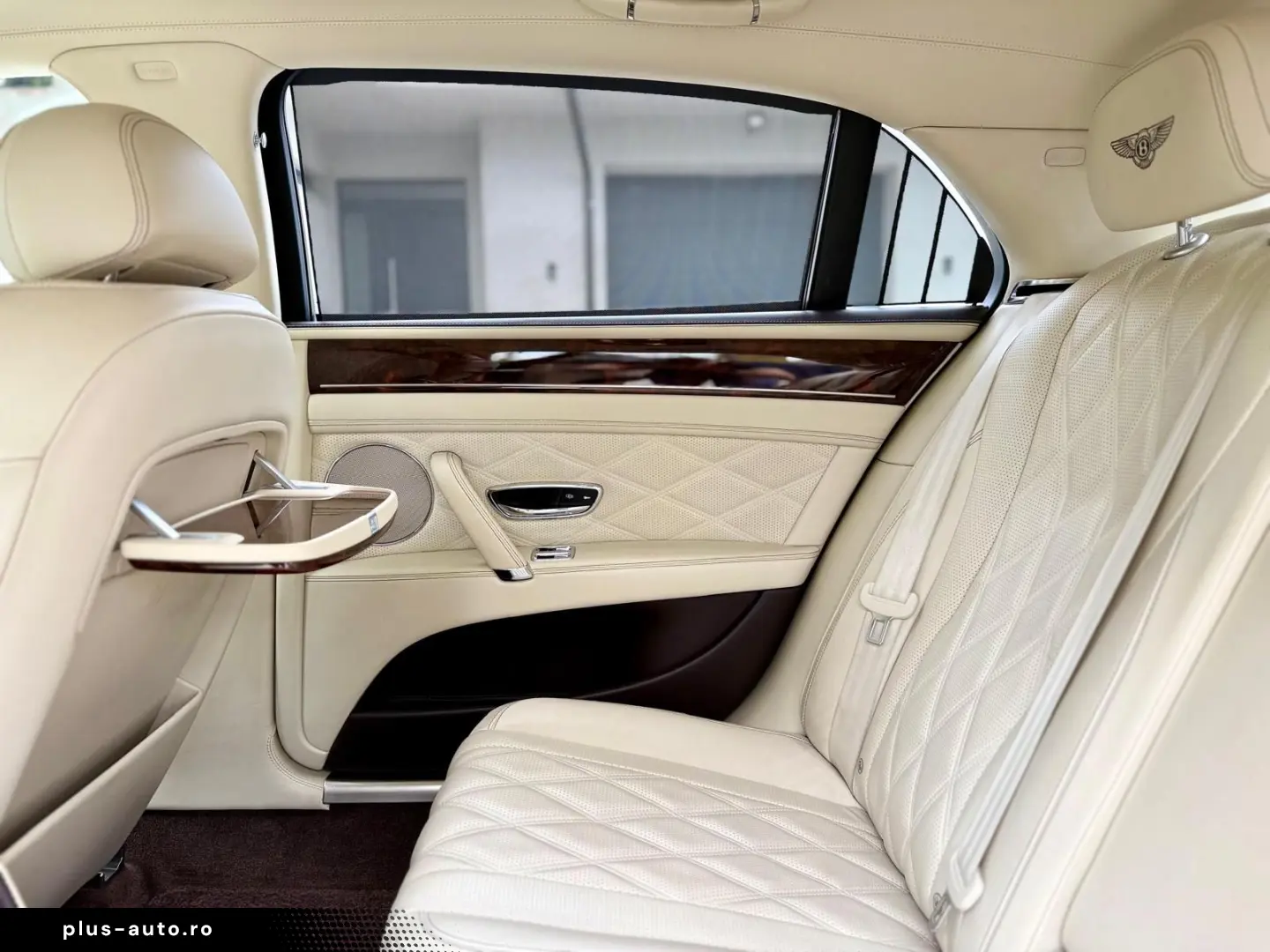 Bentley Flying- Spur 6.0 W12