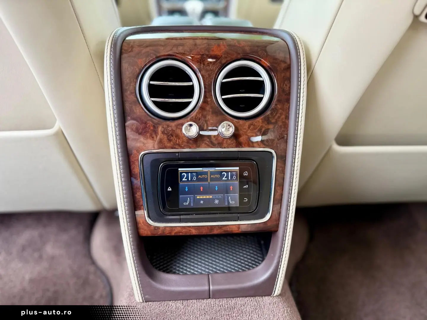 Bentley Flying- Spur 6.0 W12