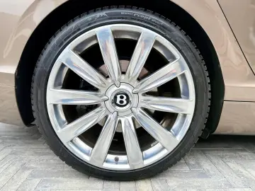 Bentley Flying- Spur 6.0 W12